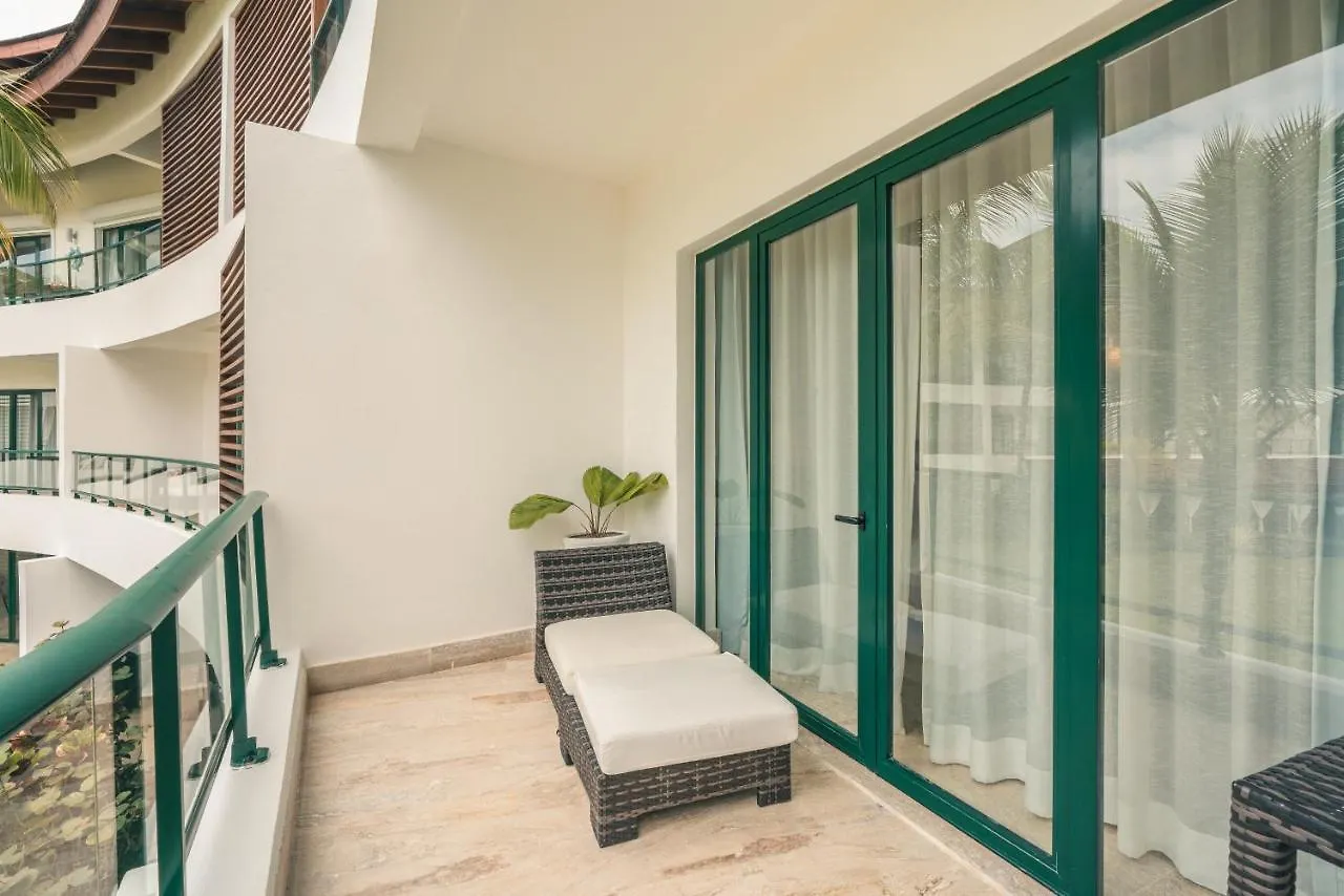 Go Away To This Charming Apt At Sublime W Private Jacuzzi Included Las Terrenas Dominikana